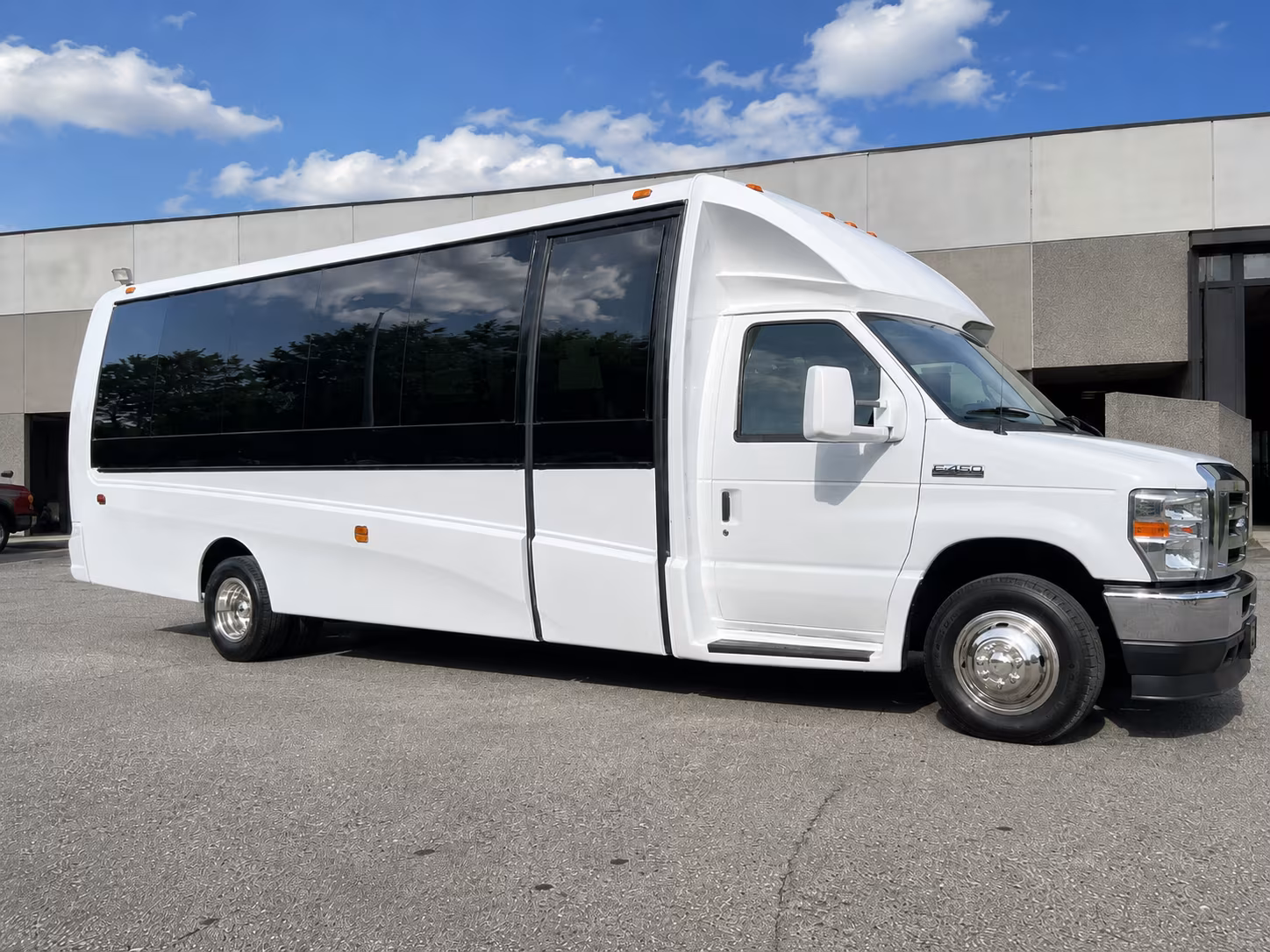 deltona long distance transportation onboard seating