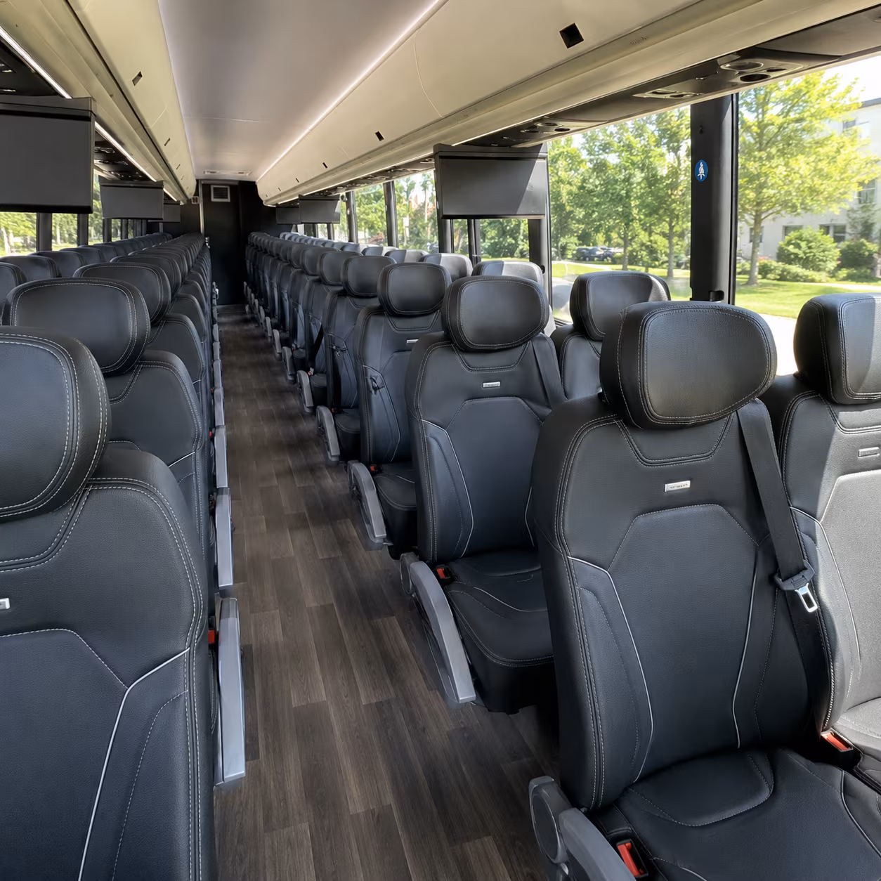 let deltonacharterbusservices com help you find tampa international airport tpa charter bus transfers