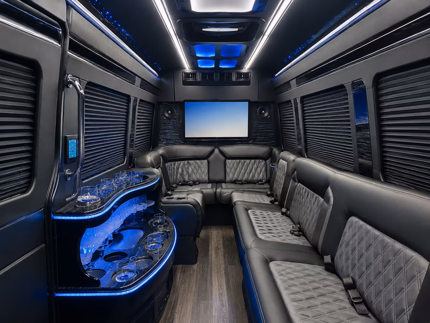 small group prom rides sprinter limos and minibuses for deltona groups